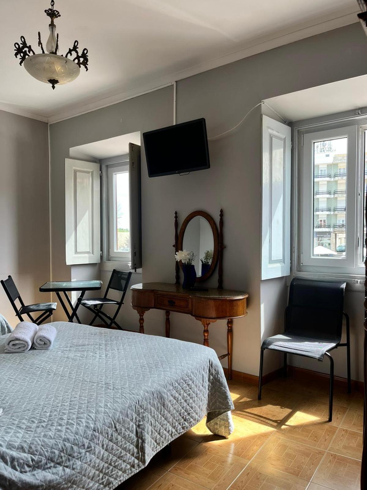 Residencia Aviz Ξενοδοχείο Peniche Εξωτερικό φωτογραφία